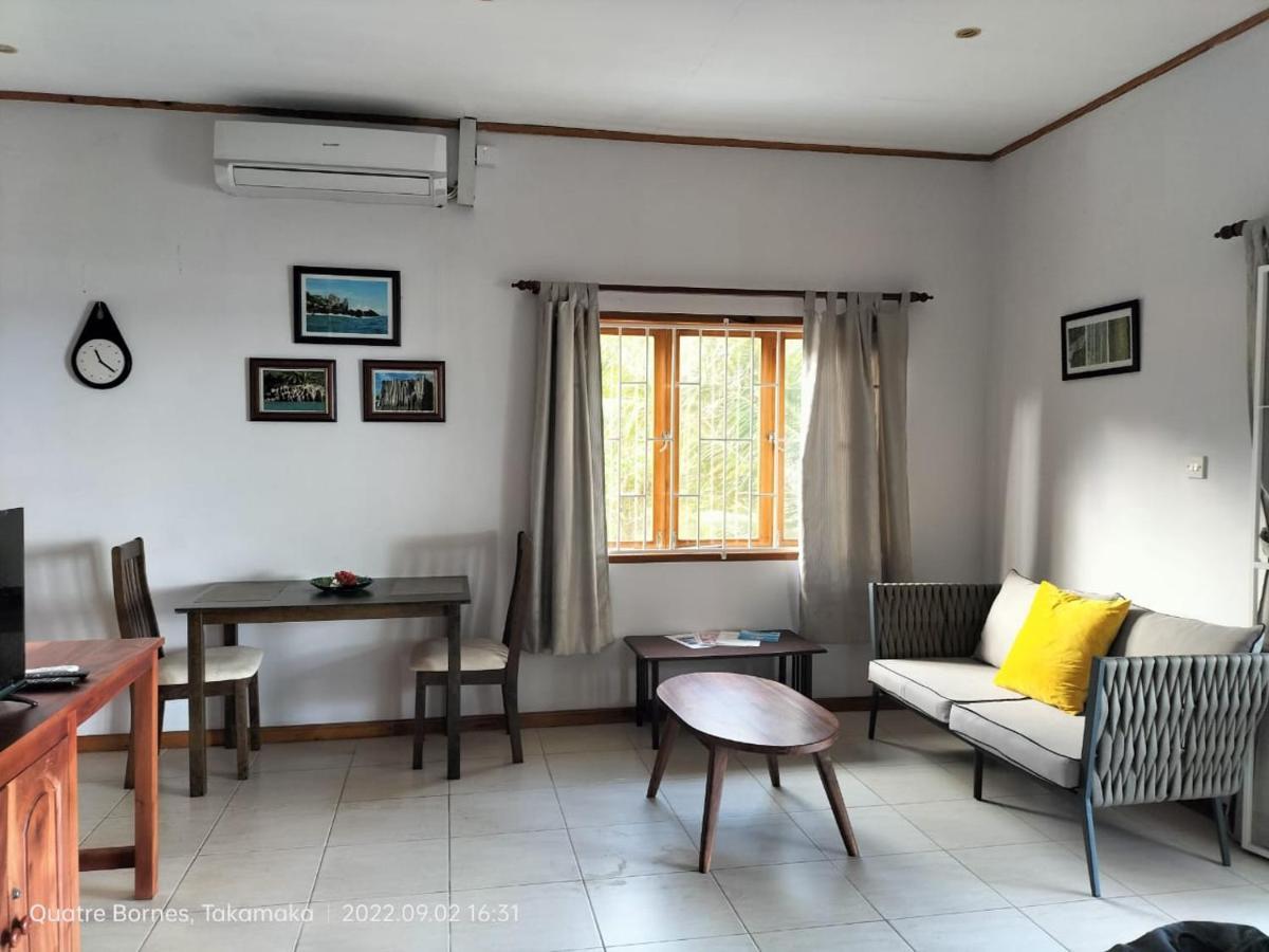 Roz A Mer - Beach Apartment Takamaka Exteriér fotografie