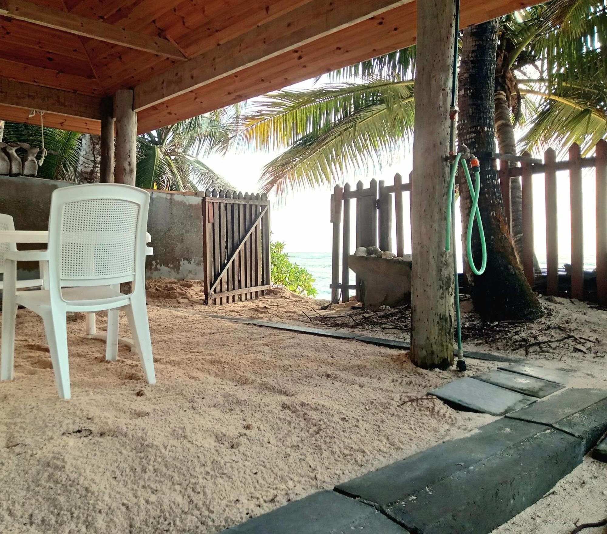 Roz A Mer - Beach Apartment Takamaka Exteriér fotografie